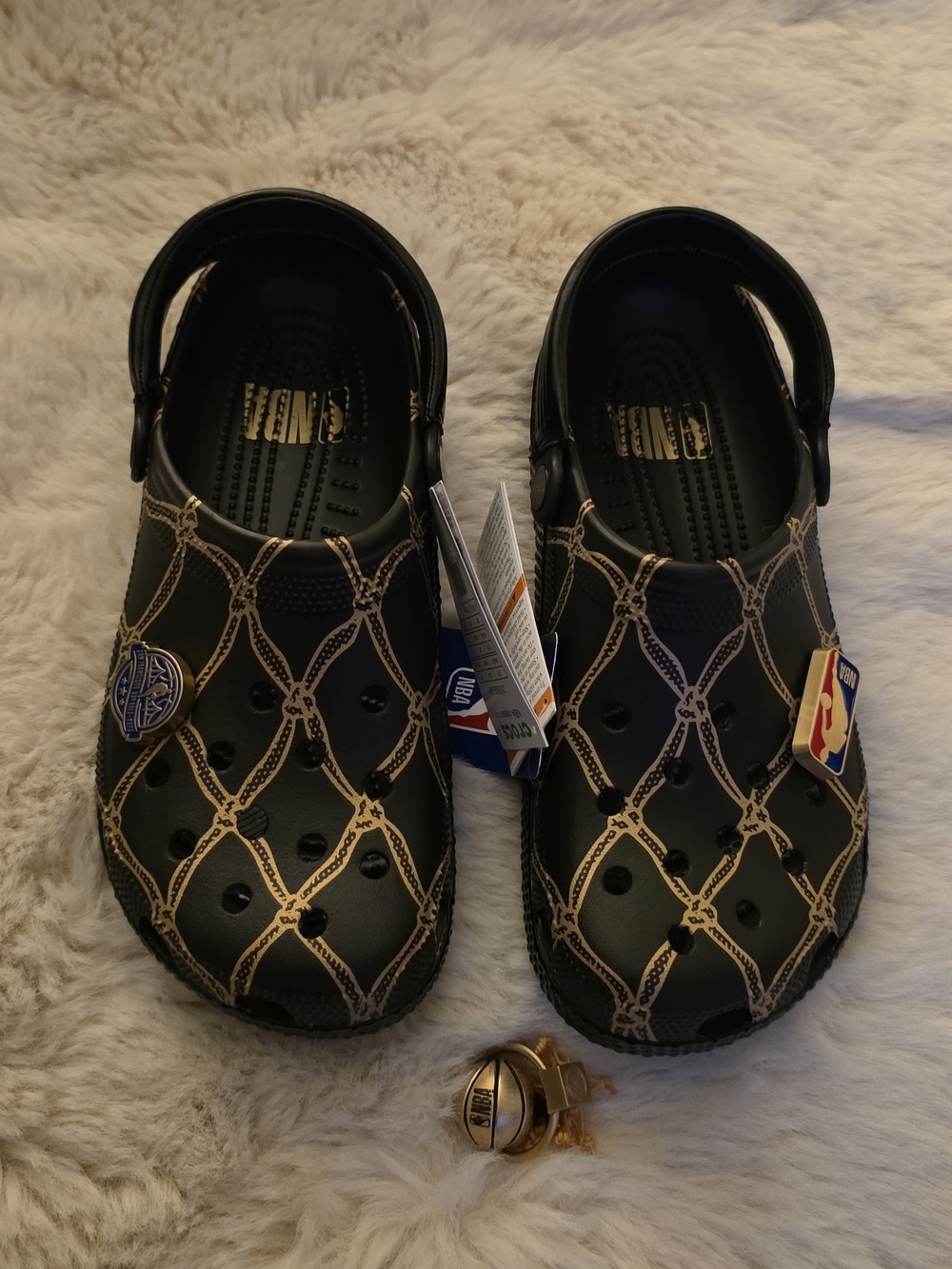 NBA X CROCS Classuc Clogs Sandals with Gold Chain Print